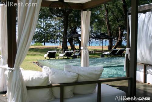 SALA Phuket Resort & Spa 35